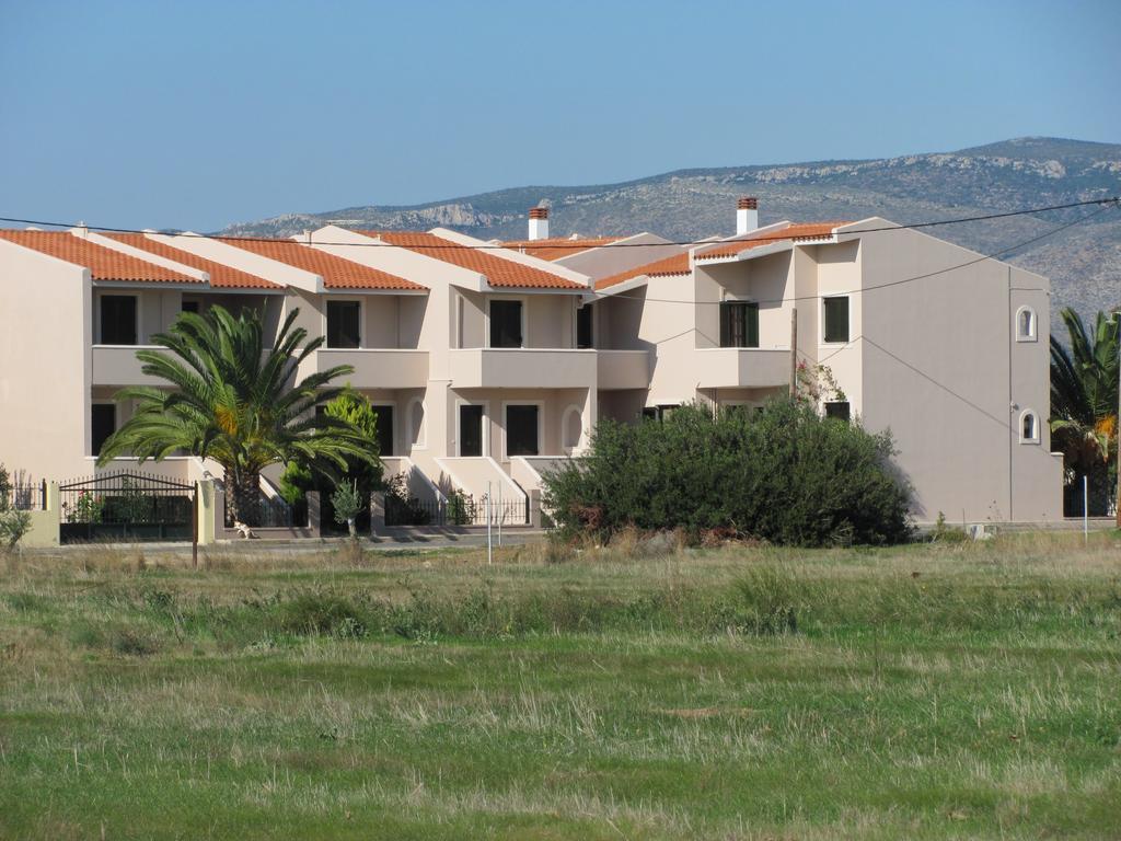 Lakonia Bay Apartments 阿彻奇洛斯 外观 照片