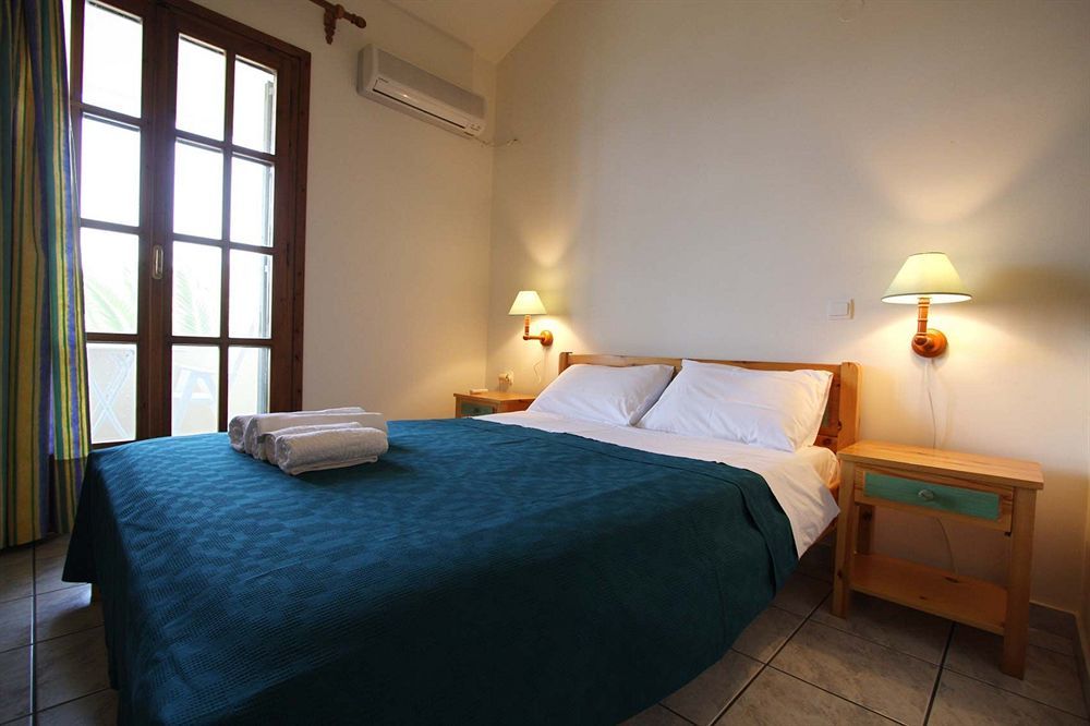 Lakonia Bay Apartments 阿彻奇洛斯 外观 照片