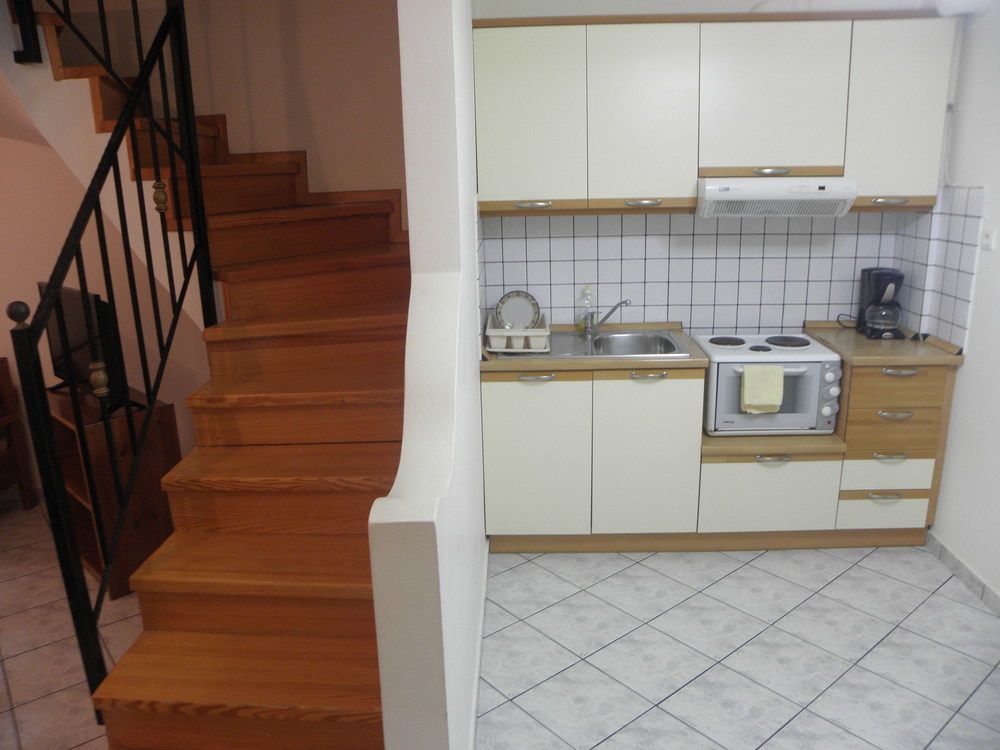 Lakonia Bay Apartments 阿彻奇洛斯 外观 照片